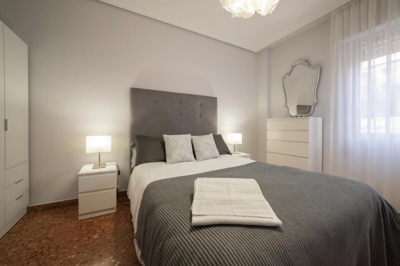 Apartamento Albelda Plaza Albelda De Iregua Exterior photo